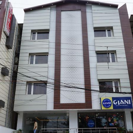 Hotel Aakash Residency Dehradun Luaran gambar